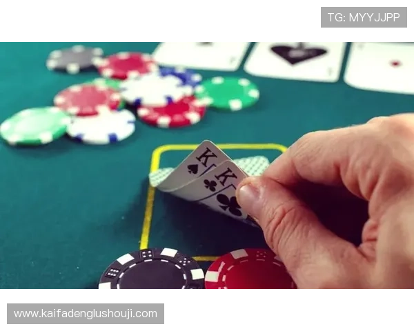 梭哈德州扑克高手的实战经验总结助你突破瓶颈提升竞技水平